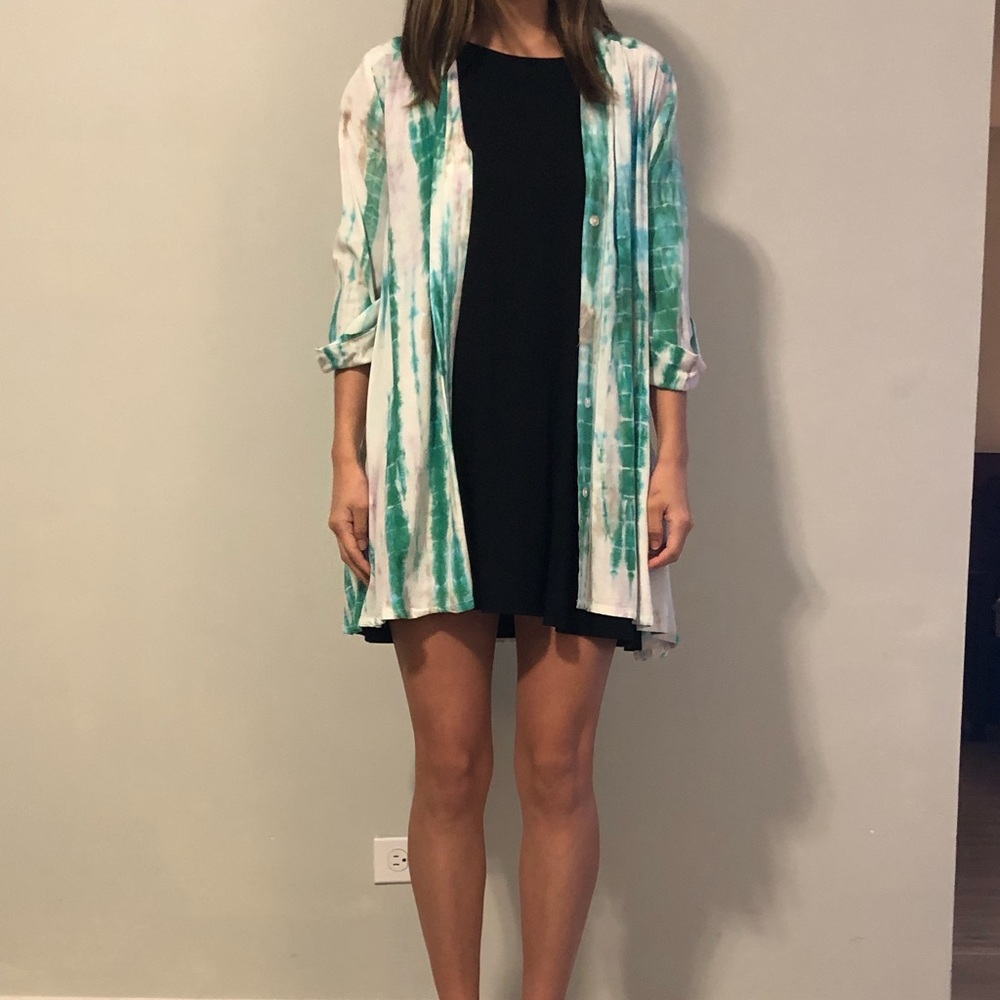 Ava Sky cover up